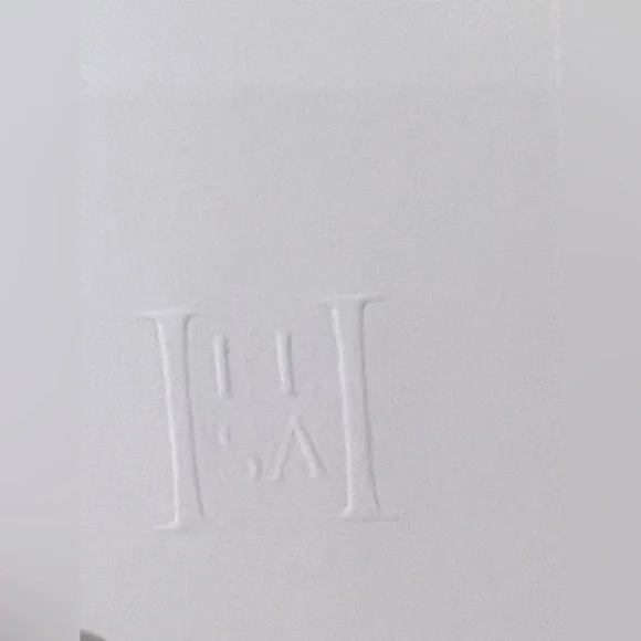 Helsa Elvira Shorts in Cream - Picture 11 of 14